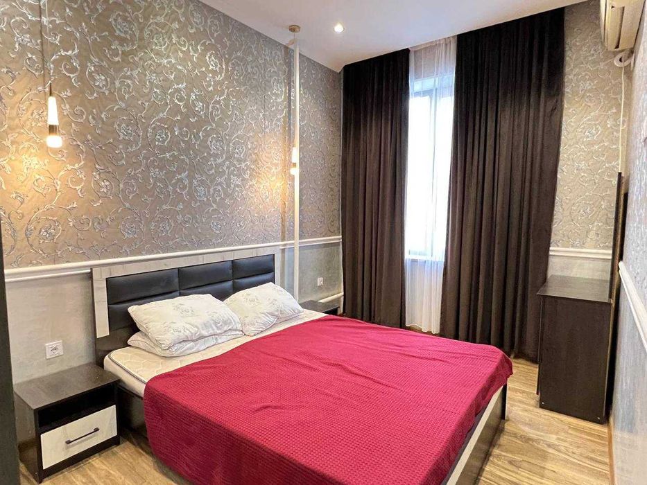 ШИКАРНАЯ квартира 2/2/5  Максим Горкий  Метро Бий