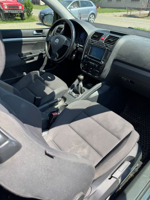 VOLKSWAGEN Golf 2006 — imagine 5