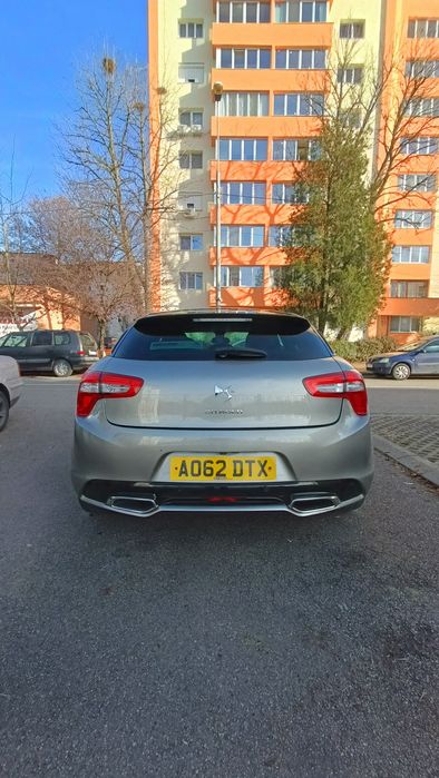 Citroen DS5  2.0 HDI  Interior Piele + masajTrapa+panoramic/Dubluclima