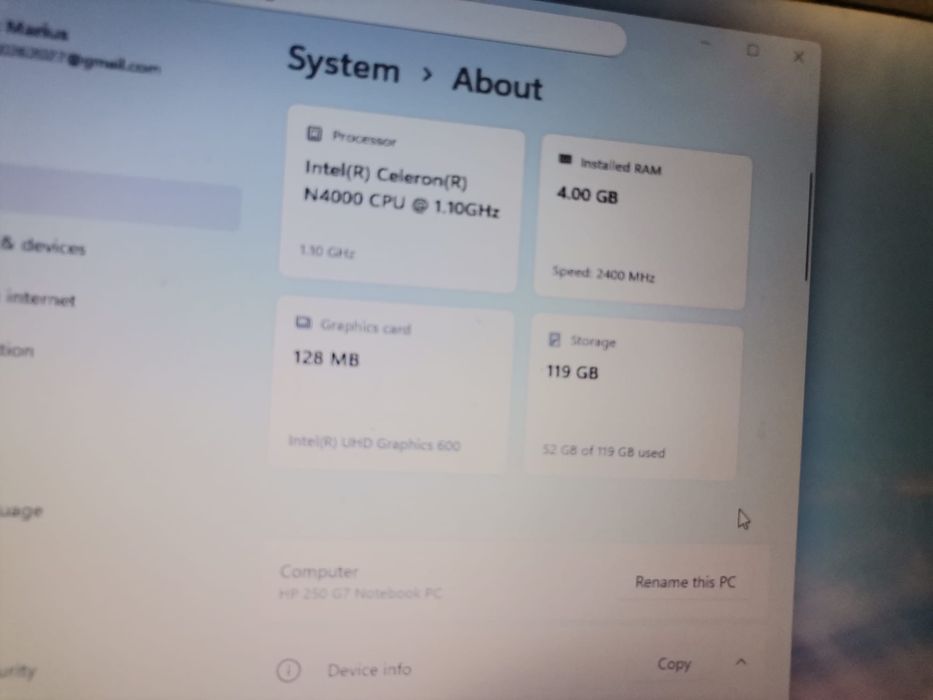 vand laptop HP250 G7  stare  excelenta