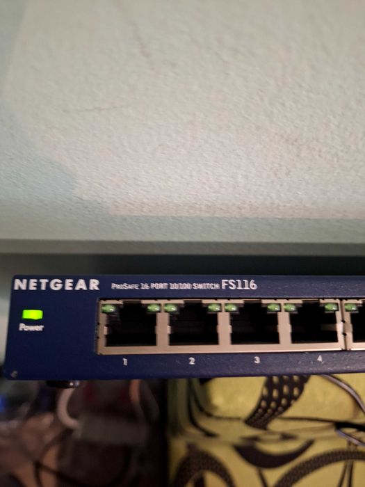 16 портов интернет суич