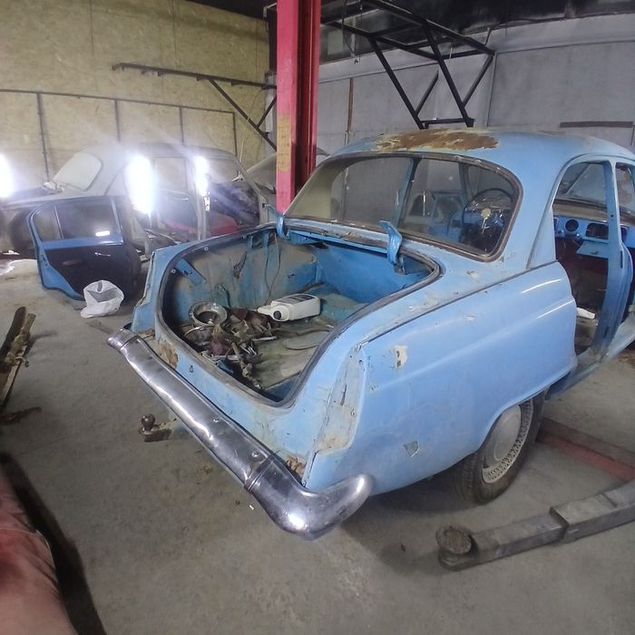 Запчасти  разбор газ21 волга