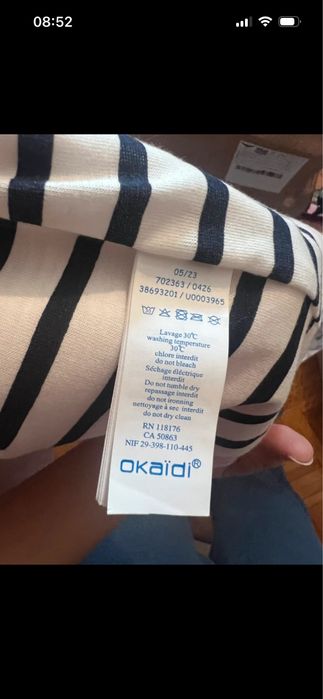 Haina fetita 4-5 ani, impermeabila, ca nou, captuseala bumbac