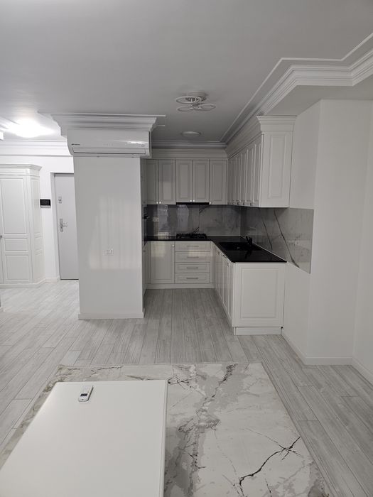 Inchiriez apartament 3 camere