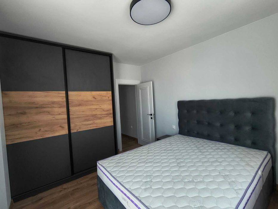 Двустаен обзаведен апартамент в сграда с Акт 16/ Паркомясто в цената