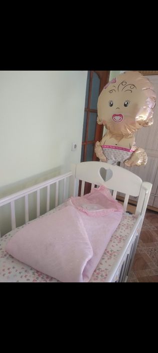 Детская кроватка/ манеж