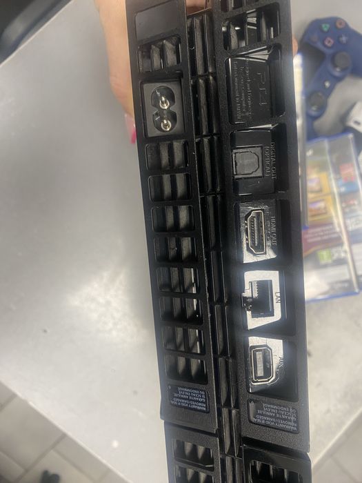 Плейстешън Sony ps 4