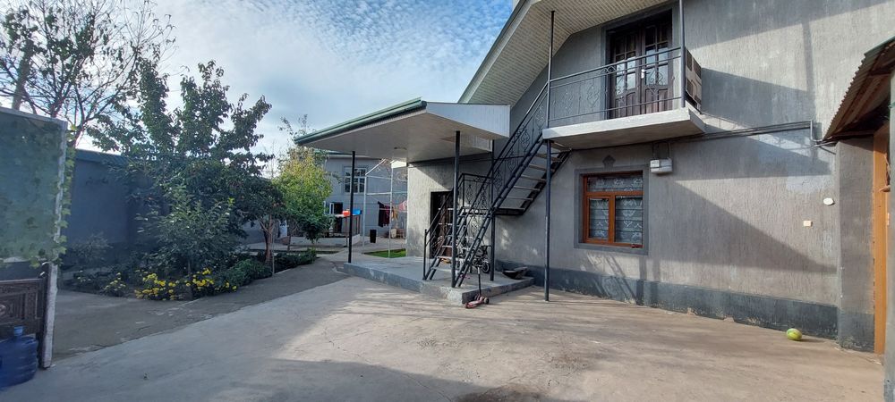 Уй сотилади Келес сомон бозор