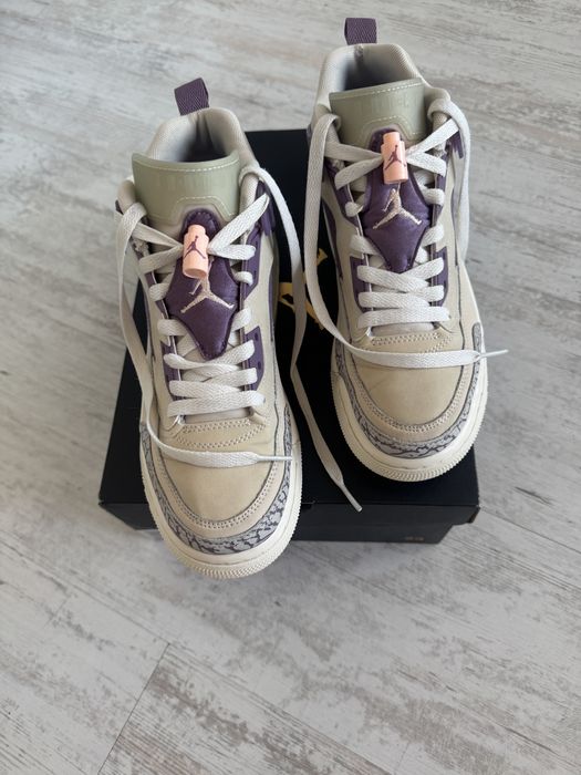 Jordan Spizike low номер 40