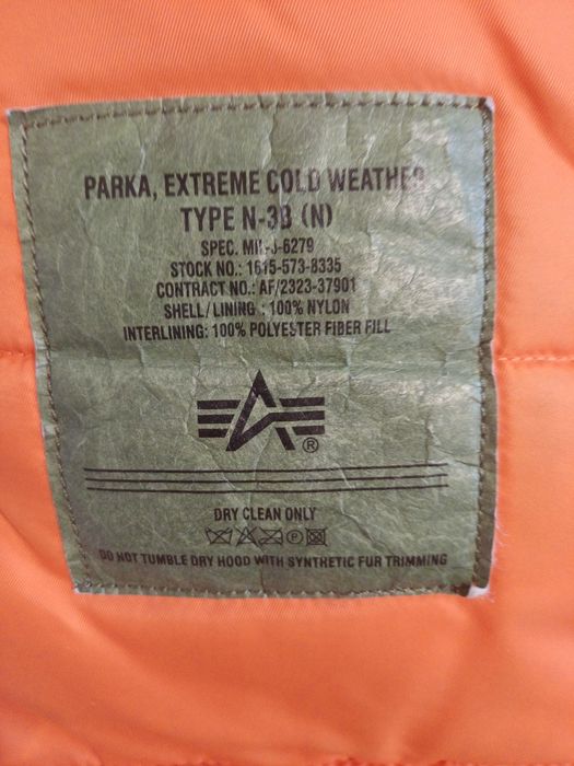 Парка ALPHA INDUSTRIES  размер M slim fit
