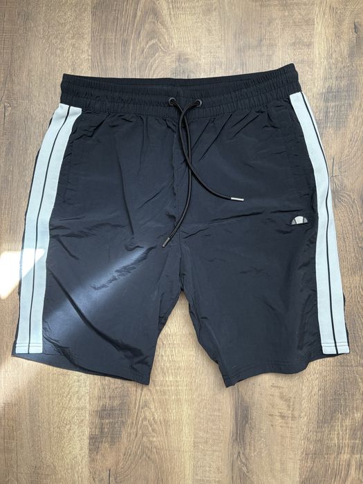 Ellesse къси панталони