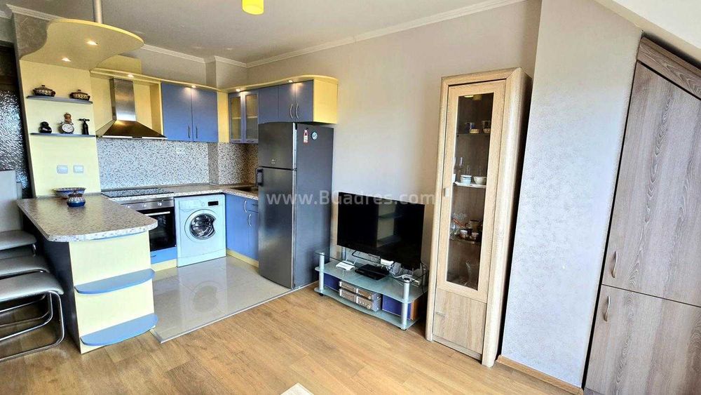 Продава се Двустаен апартамент в Бургас, Сарафово - 59 кв.м за 1687 €/кв.м - Снимка #2