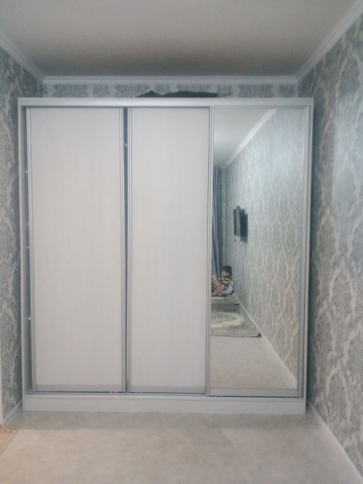 Продам шкаф купе