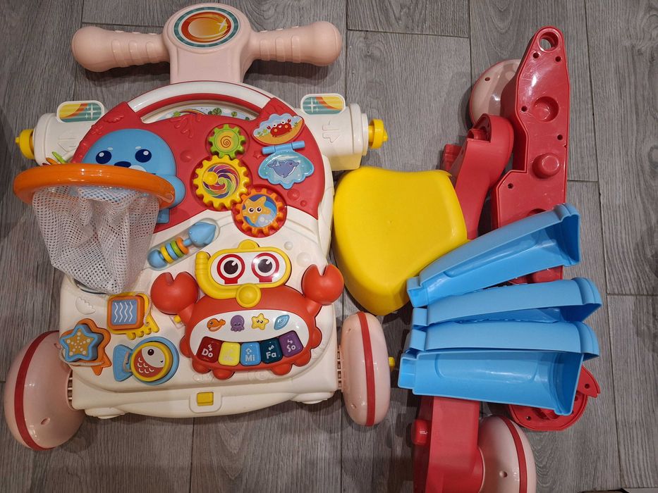 Детски уокър за прохождане