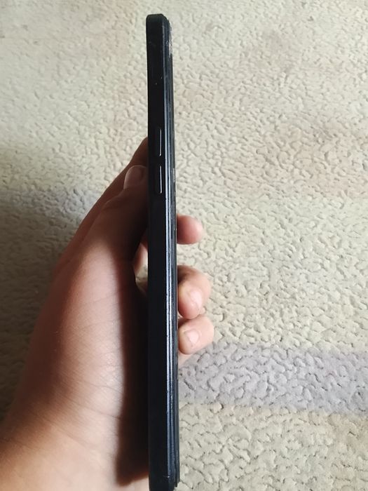 Продам телефон oppo reno7