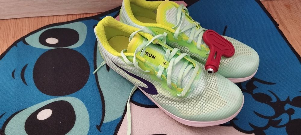 Шпайкове за лека атлетика Kiprun