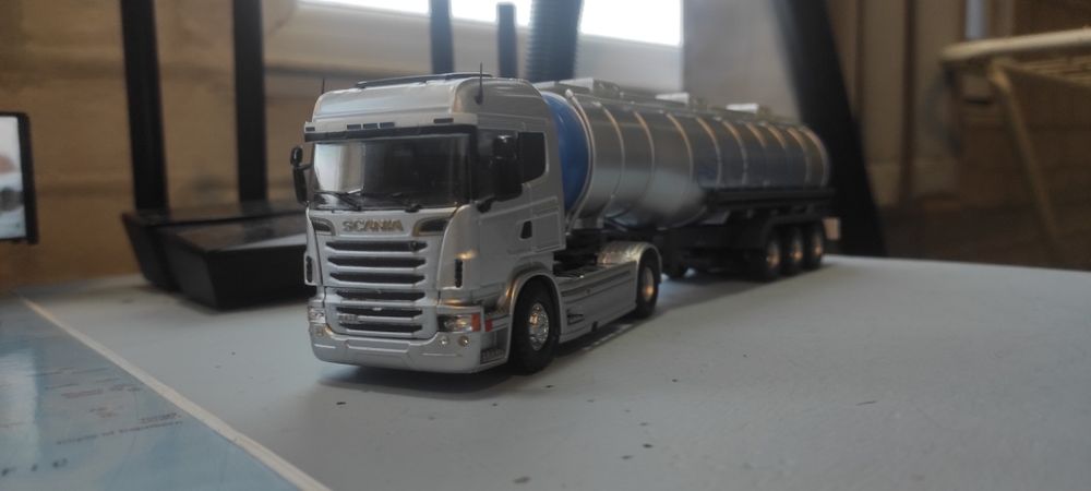 Колекционерски модели  мащаб 1:50