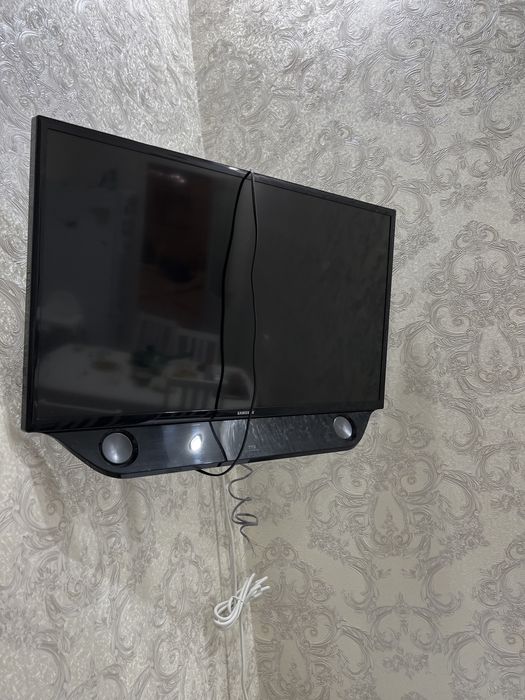 Телевизор samsung