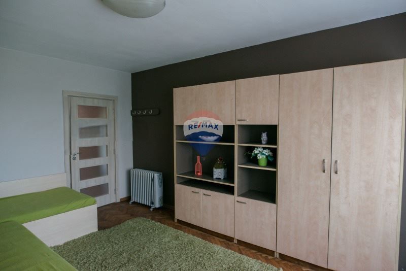 Дава се под наем Тристаен апартамент в Варна, Чайка - 90 кв.м за 663 € - Снимка #8