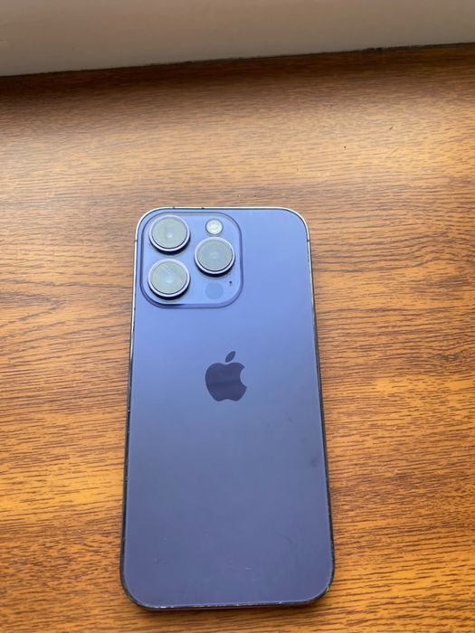 Продам iphone 14 pro