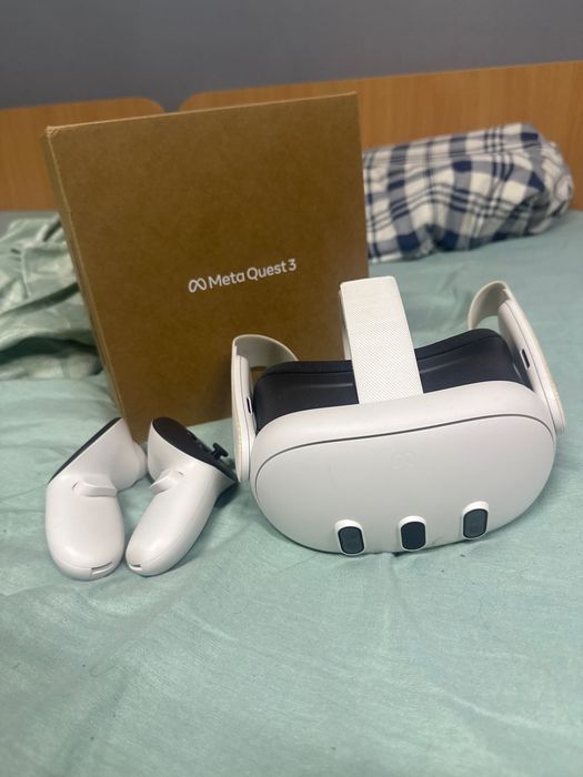 Vand ochelari VR Meta Quest 3