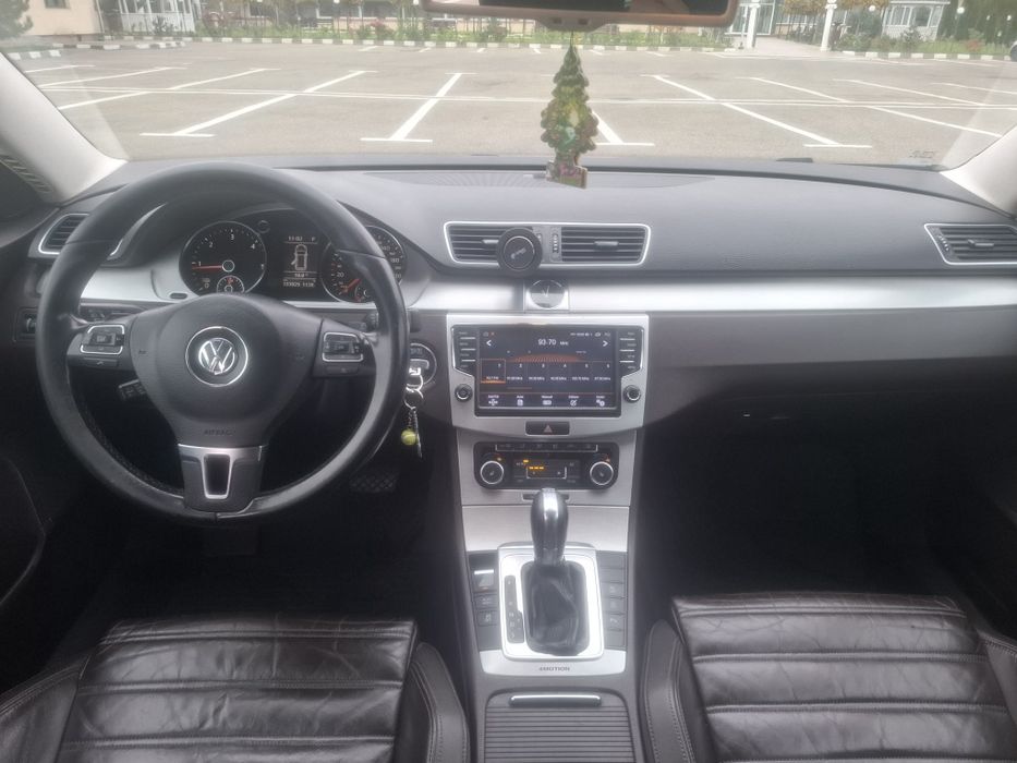 VOLKSWAGEN Passat 2011 — imagine 5