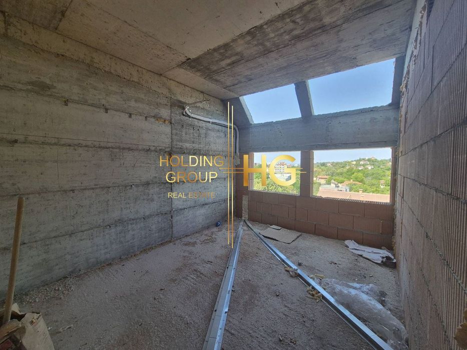 Продава се Тристаен апартамент в Варна, Изгрев - 89 кв.м за 896 €/кв.м - Снимка #2