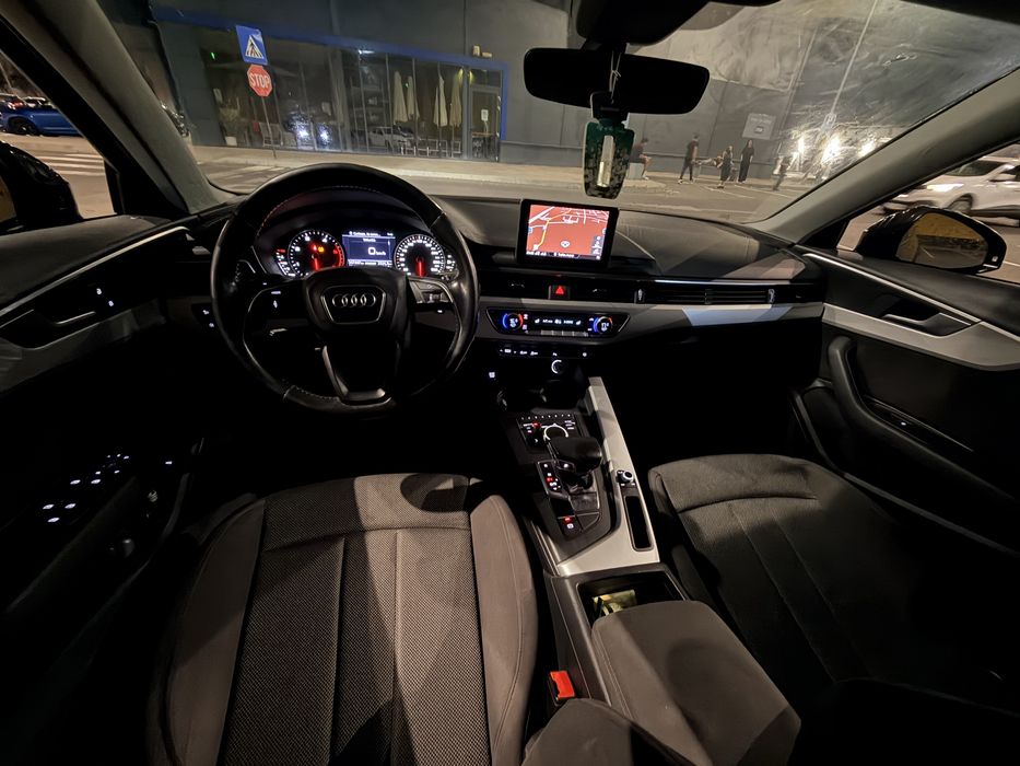 Vând Audi A4 berlină, an fabricație 2017, o mașină elegantă, foarte bine întreținută și gata de drum