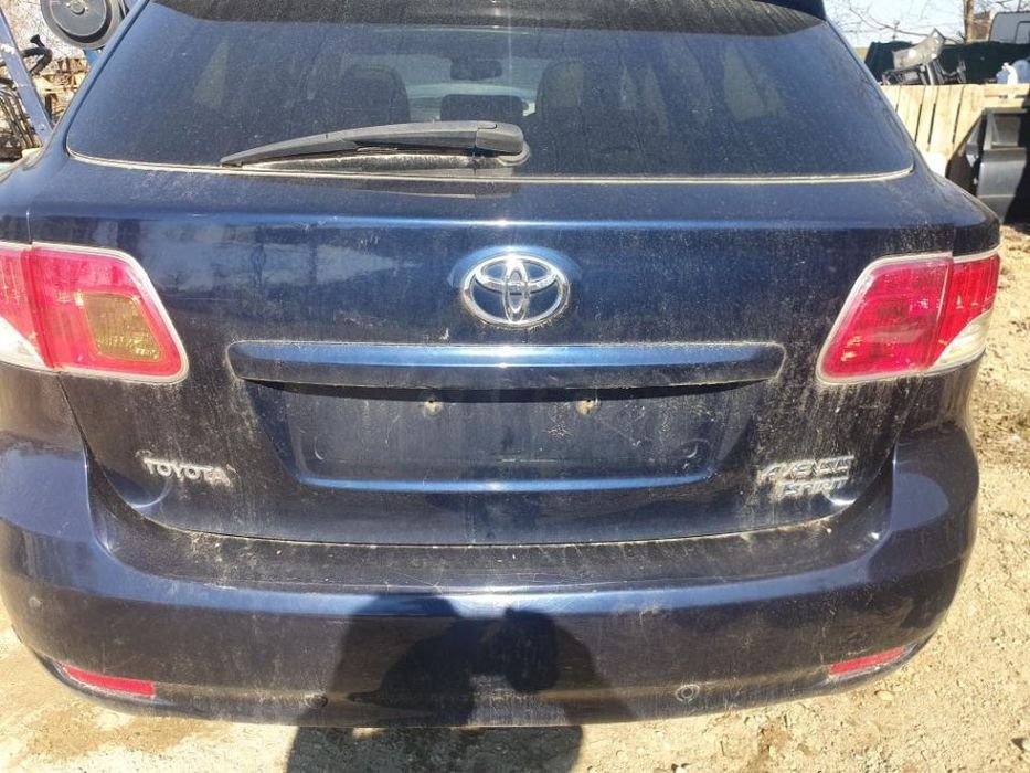 Haion Toyota avensis t27 combi an 2009-2015