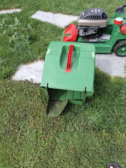 Бензинова косачка за трева