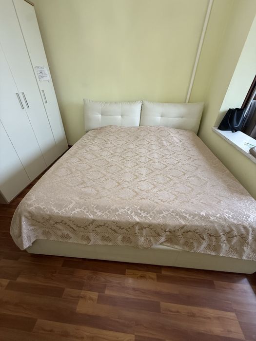 Кровать Малайзия Super King Size