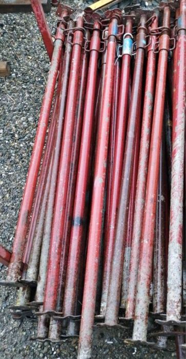 Schela metalica si popi metalici de inchiriat