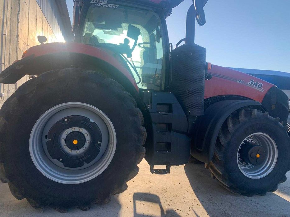 Tractor CASE IH MAGNUM 340