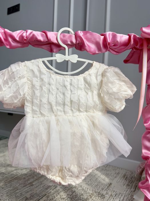 Нарядное платье-боди