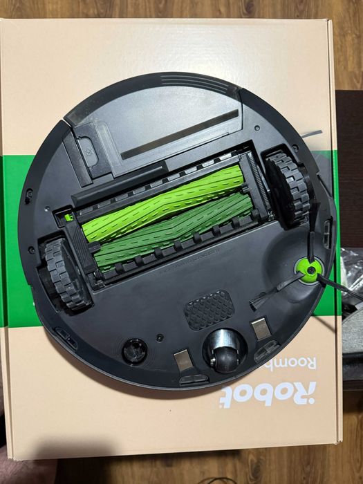 Aspirator robot iRobot Roomba Combo j5 (j5178) cu mop, negru, Garantie 2026