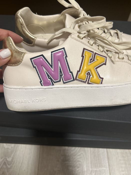 Vand adidasi Michel Kors,marimea 38