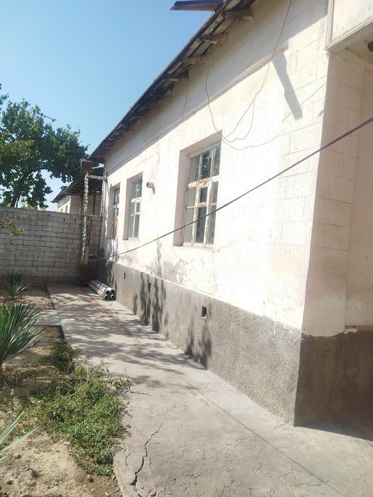 Срочна Уй сотилади