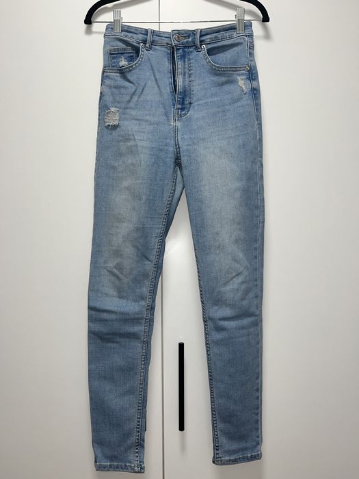 Сини дънки Bershka