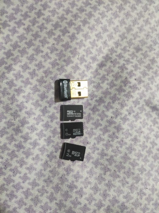 Продам флешки microSD