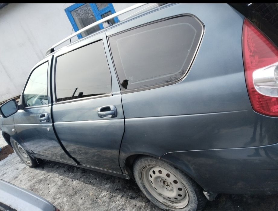 Продам Приору 2 .