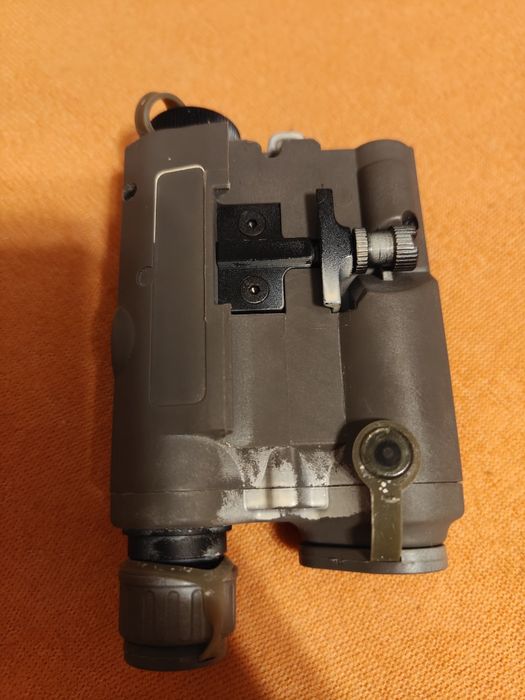 Peq box - tip LA-5