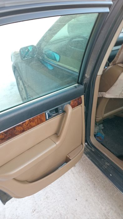 Продам ауди с4 2.8