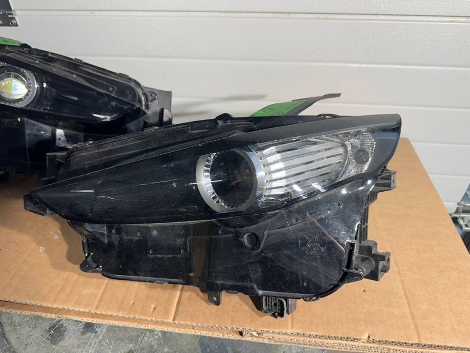 Far stanga / dreapta complete Mazda CX-30 2020/2021/2022/2023 12 Pini