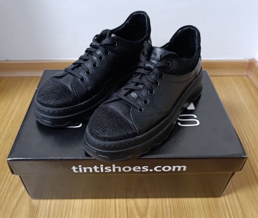 Продавам Сандали и обувки