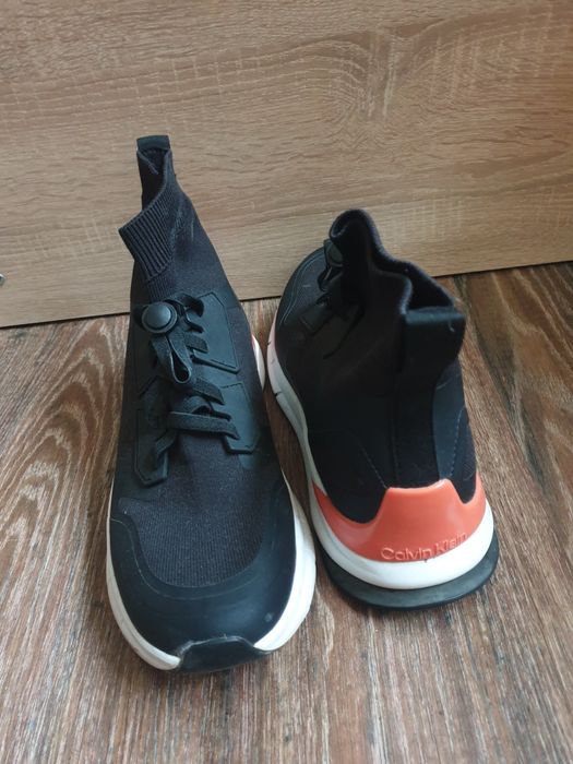 Calvin Klein кецове