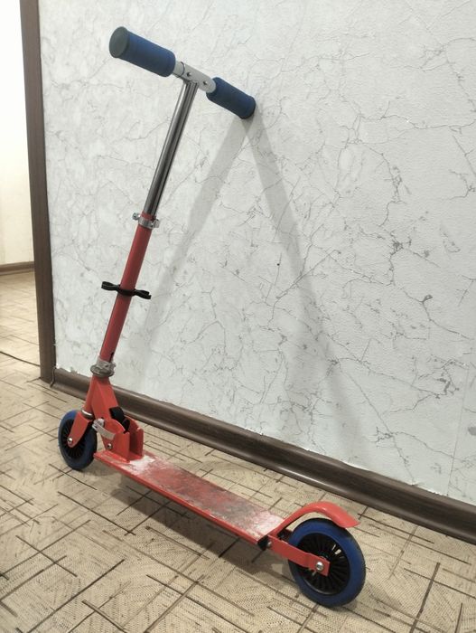 Продам детский самокат
