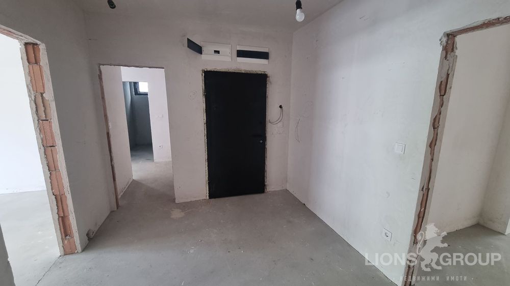 Продава се Четиристаен апартамент в Варна, Бриз - 144 кв.м за 1382 €/кв.м - Снимка #5