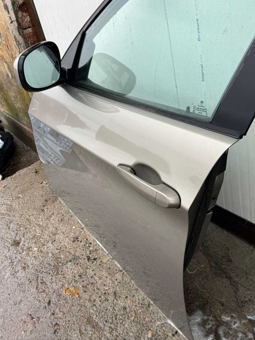 Usa stanga fata BMW seria 3 E90 E91