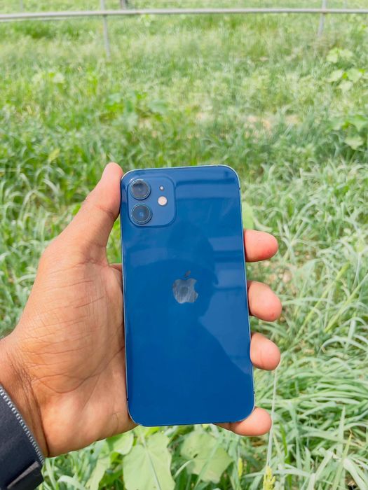 Iphone 12 xolati yaxshi
