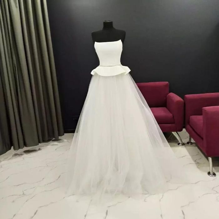 Продам свадебные платье